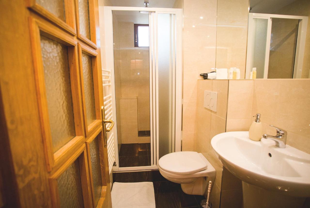 Penzion Trattoria Presov Ngoại thất bức ảnh