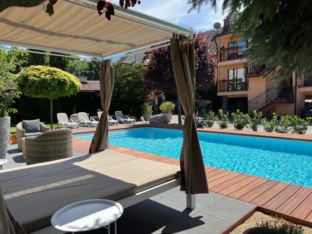 Penzion Trattoria Presov Ngoại thất bức ảnh